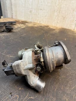 PEUGEOT V760088380 53039700179 0375N7 Turbocharger PEUGEOT 3008 I (T84) (2009-2016) — thumbnail 3