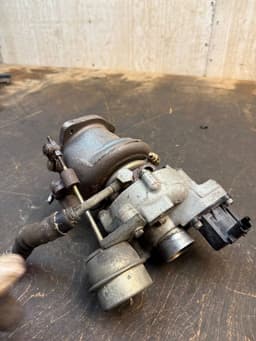 PEUGEOT V760088380 53039700179 0375N7 Turbocharger PEUGEOT 3008 I (T84) (2009-2016) — thumbnail 5