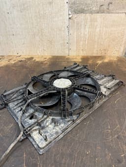 SKODA 5Q0121203DE 5Q0121205AN 5Q0121207BC Radiator Fan Electric SKODA OCTAVIA III (5E) (2012-2019) — thumbnail 3