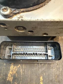 VOLVO 30643979 P30643979 30643982 30793491 ABS hydraulic unit / pump VOLVO XC90 I (2002-2014) — thumbnail 6
