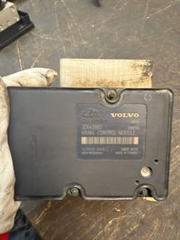 VOLVO 30643979 P30643979 30643982 30793491 ABS hydraulic unit / pump VOLVO XC90 I (2002-2014) — thumbnail 9