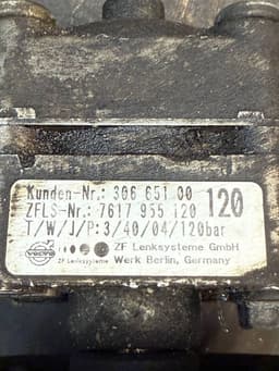 VOLVO 30665100 Power steering pump VOLVO S80 I (TS, XY) (1998-2006) — thumbnail 8