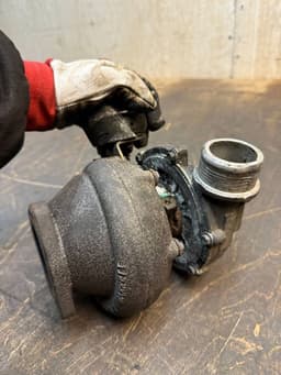 VOLVO 8689592 8603296 Turbocharger VOLVO S80 I (TS, XY) (1998-2006) — thumbnail 7