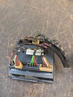 VW 7H0937049K 7H0937049AE Comfort Module (CCM) VW TRANSPORTER T5 / MULTIVAN (7H, 7E, 7J) (2003-2015) — thumbnail 4