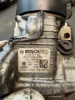 VW 03L130755 0445010507 Fuel injection pump, diesel VW PASSAT B6 (3C) (2005-2010) — thumbnail 9