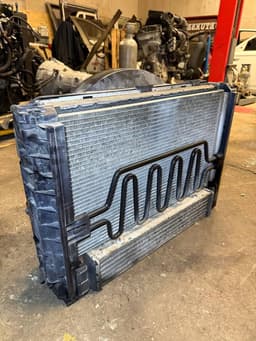 BMW 17517800680 7800680 17117794488 7794488 64539229021 9229021 Radiator set BMW 3 (E90, E91, E92, E93) (2005-2011) — thumbnail 3