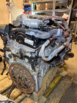 BMW N57D30A 11000442932 11000442933 Engine BMW 3 (E90, E91, E92, E93) (2005-2011) — thumbnail 3