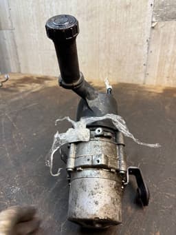 PEUGEOT V29007061D 400886 1680893480 Power steering pump PEUGEOT 3008 I (T84) (2009-2016) — thumbnail 4