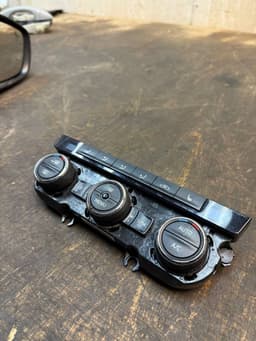 SKODA 5E0907044AH Heater control panel SKODA OCTAVIA III (5E) (2012-2019) — thumbnail 2