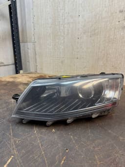 SKODA 5E1941015B 1T0941329B 8K0941597B 4G0907697D Headlight left SKODA OCTAVIA III (5E) (2012-2019) — thumbnail 2