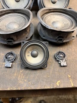 SKODA 5E0035411D 5E0035411G 5E0035411H 5E0035411E Set of loudspeakers SKODA OCTAVIA III (5E) (2012-2019) — thumbnail 7