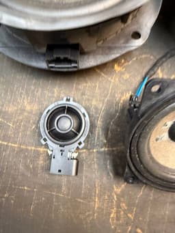 SKODA 5E0035411D 5E0035411G 5E0035411H 5E0035411E Set of loudspeakers SKODA OCTAVIA III (5E) (2012-2019) — thumbnail 8