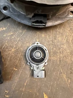 SKODA 5E0035411D 5E0035411G 5E0035411H 5E0035411E Set of loudspeakers SKODA OCTAVIA III (5E) (2012-2019) — thumbnail 9