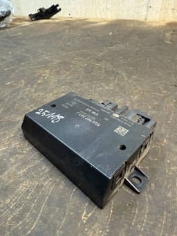 SKODA 5Q0907383J 5Q0907383B Towbar control unit SKODA OCTAVIA III (5E) (2012-2019) — thumbnail 3