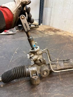 TOYOTA 442500F021 Steering rack TOYOTA COROLLA Verso II (AR10) (2004-2009) — thumbnail 4