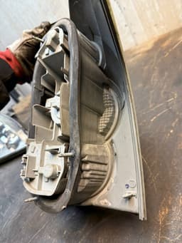 TOYOTA 815610F020 Tail light left TOYOTA COROLLA Verso II (AR10) (2004-2009) — thumbnail 9