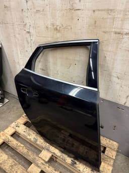 VOLVO 32351000 Door Rear Right VOLVO V40 (2012-2019) — thumbnail 2