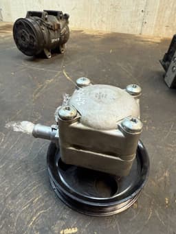 VOLVO 36050558 Power steering pump VOLVO XC90 I (2002-2014) — thumbnail 5
