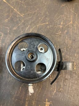 VOLVO 36050558 Power steering pump VOLVO XC90 I (2002-2014) — thumbnail 8