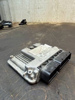VW 03C906016AJ 0261S05808 Engine Control Unit / module (ECU) VW GOLF VI (5K) (2008-2013) — thumbnail 2