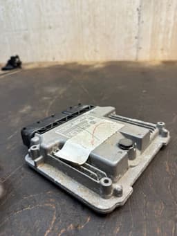 VW 03C906016AJ 0261S05808 Engine Control Unit / module (ECU) VW GOLF VI (5K) (2008-2013) — thumbnail 4