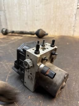 AUDI 4B0614517G 0265950055 ABS hydraulic unit / pump AUDI A6 / A6 ALLROAD (C5) (1997-2005) — thumbnail 4