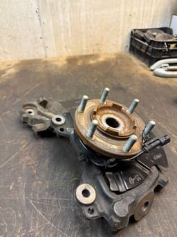 FORD MB3C3K170A2D 2669744 Wheel bearing housing front right FORD RANGER (TKE) (04.11-) — thumbnail 3