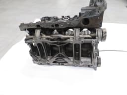 MERCEDES-BENZ A6510102111 A6510103017 Engine Cylinder Block MERCEDES-BENZ C-CLASS (W204) (2007-2013) — thumbnail 6