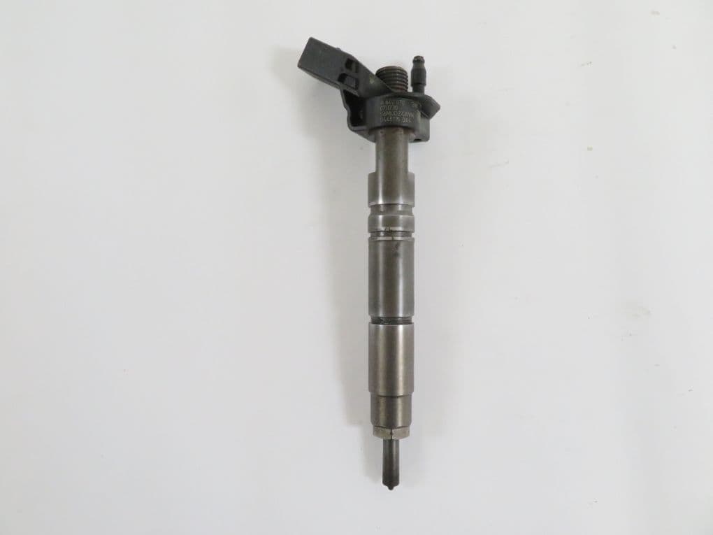 MERCEDES-BENZ A6420701387 A6420700587 A6420701987 Fuel Injector MERCEDES-BENZ R-CLASS (W251) (2006-2013)