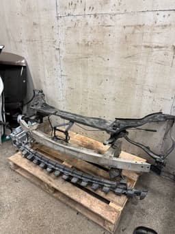 MERCEDES-BENZ A2126200072 A2126201100 A2126200191 A2126200291 A2126200230 A2126201300 A2126201500 A2126200185 A2126200285 A2126200085 A2126200995 A2126200895 Front panel MERCEDES-BENZ E-CLASS (W212) (2009-2016) — thumbnail 2