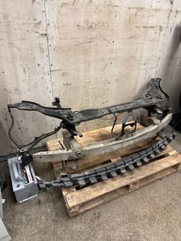 MERCEDES-BENZ A2126200072 A2126201100 A2126200191 A2126200291 A2126200230 A2126201300 A2126201500 A2126200185 A2126200285 A2126200085 A2126200995 A2126200895 Front panel MERCEDES-BENZ E-CLASS (W212) (2009-2016) — thumbnail 3