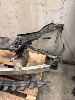 MERCEDES-BENZ A2126200072 A2126201100 A2126200191 A2126200291 A2126200230 A2126201300 A2126201500 A2126200185 A2126200285 A2126200085 A2126200995 A2126200895 Front panel MERCEDES-BENZ E-CLASS (W212) (2009-2016) — thumbnail 7