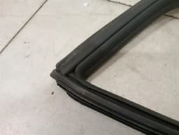 PORSCHE Porsche 911 992 coupe left door seal 992831703D door seals left — thumbnail 3