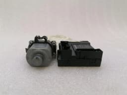 PORSCHE Porsche 911 997 door window motor 99762418204 window regulator motor passenger side — thumbnail 6