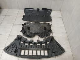 MERCEDES-BENZ Mercedes CL W217 Undertray A2225243100 M157 AMG Underbody Trim Faulty — thumbnail 1