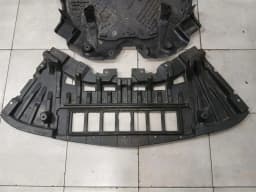 MERCEDES-BENZ Mercedes CL W217 Undertray A2225243100 M157 AMG Underbody Trim Faulty — thumbnail 2