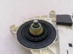 PORSCHE Porsche 911 997 door window motor 99762418104 window regulator motor driver side — thumbnail 6
