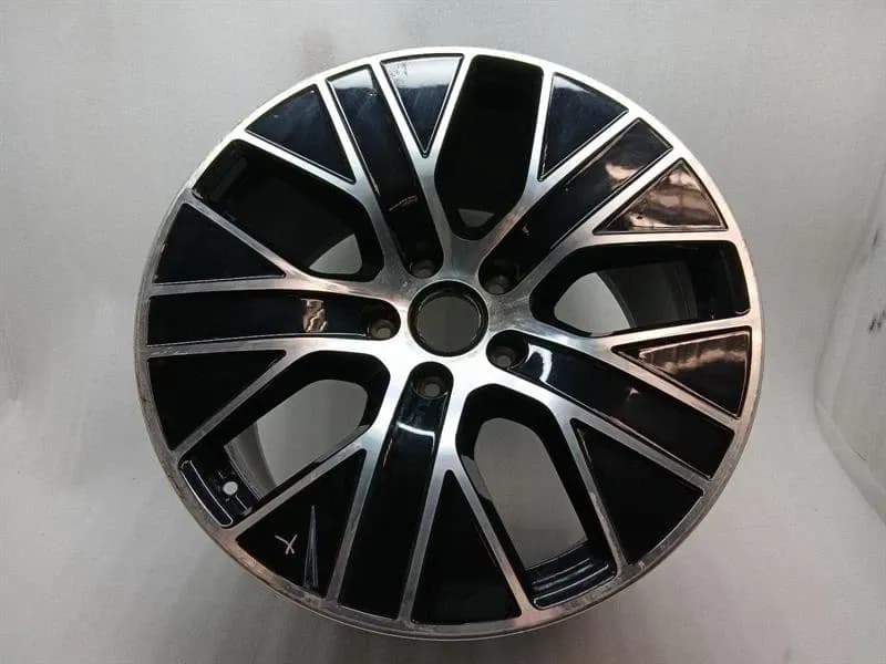 Porsche Taycan 9J Alloy Wheel 9J1601025K Alloy Wheel 11Jx20 ET60 AERO
