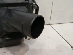 PORSCHE Porsche 911 992 Right Air Filter Box 992129568 Air Filter Box Right — thumbnail 8
