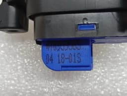 LAMBORGHINI Lamborghini Huracan Performante Mirror Control Switch 4T0959565 Right Hand Drive RHD — thumbnail 8