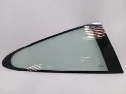 PORSCHE Porsche 911 997 Right Rear 1/4 Glass 99754311200 Door Window 1/4 Rear RH — thumbnail 7