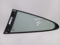 PORSCHE Porsche 911 997 Right Rear 1/4 Glass 99754311200 Door Window 1/4 Rear RH — thumbnail 9