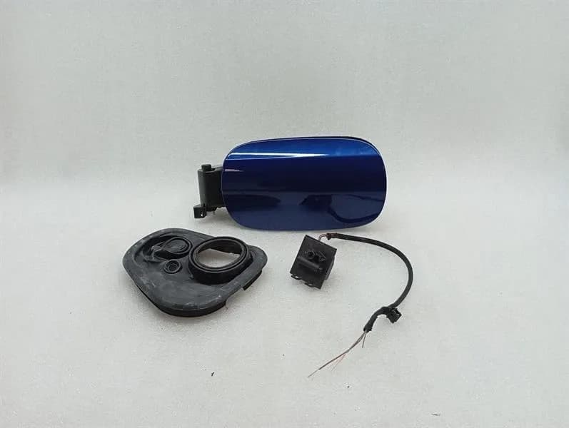 MERCEDES-BENZ Mercedes C Class W205 Fuel Filler Cap A2056302204 Fuel Cap Fuel Flap