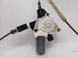 MERCEDES-BENZ Mercedes CL W217 Left Front Door Winder A2177200146 Window Regulator Front Left — thumbnail 4