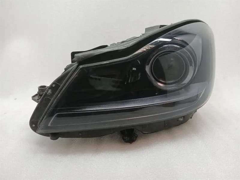MERCEDES-BENZ MERCEDES C CLASS W204 MOPF RIGHT HEADLIGHT A2048203839 RIGHT HAND DRIVE RHD
