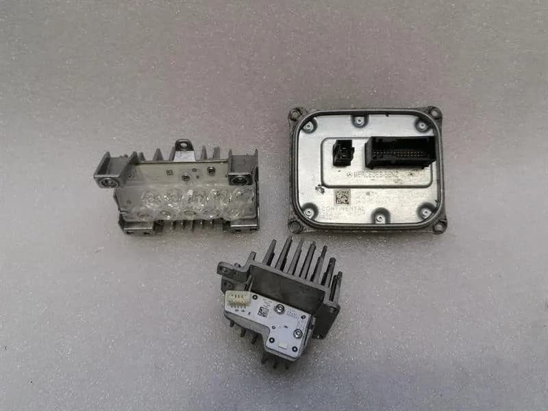 MERCEDES-BENZ Mercedes C Class W205 LED Ballast A2229000015 LED Ballast