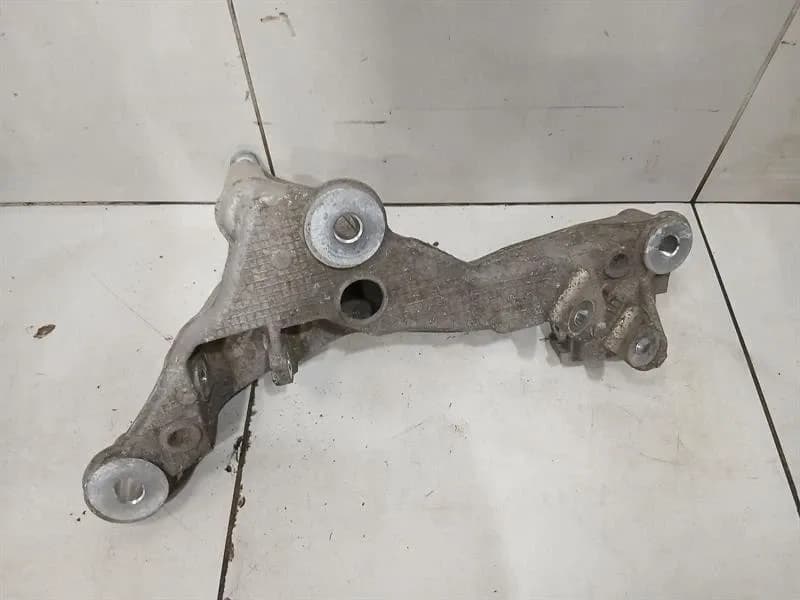 PORSCHE Porsche 911 992 subframe rear right 992505064A axle frame rear axle right