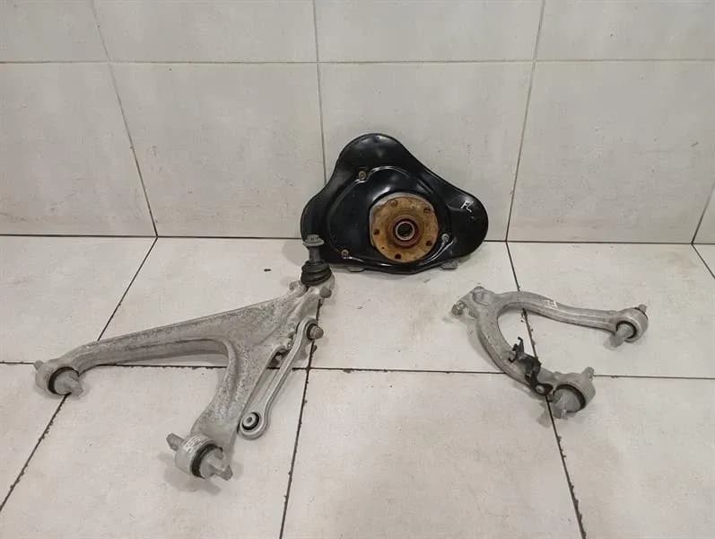 LAMBORGHINI Lamborghini Huracan Left Front Hub 4T0407245D Wheel Bearing Housing Front Left