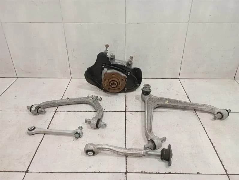 Lamborghini Huracan Right Rear Hub 4T0505434E Wheel Bearing Housing Rear Right