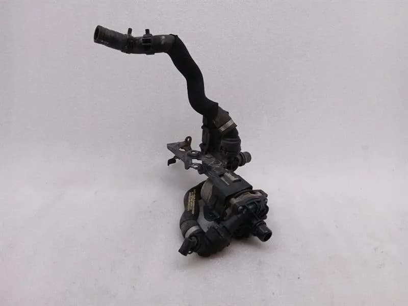 Mercedes CL W217 additional cooling pump A0005001986 coolant pump A0005003040